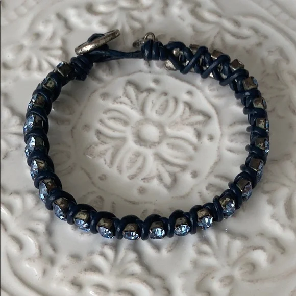 Fossil Sky Blue Crystal Rhinestone Leather Wrapped Bracelet Bohemian Sparkle - Picture 6 of 16